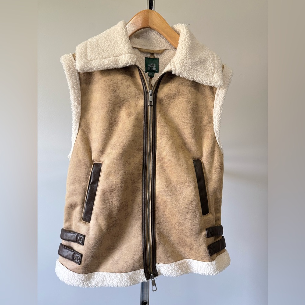 Wild Fable Faux Suede Sherpa Aviator Vest Size XS Tan Cream Zip Up